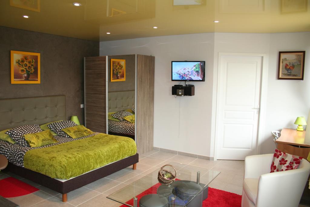 Les Hellebores Caudebec-en-Caux Habitación foto
